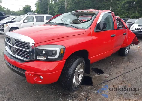 2008 Dodge Ram 1500 Laramie z USA, uszkodzony, nr VIN 1D7HU18258S567586